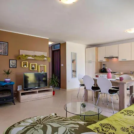Awesome In With Sauna Holiday home Pavicini